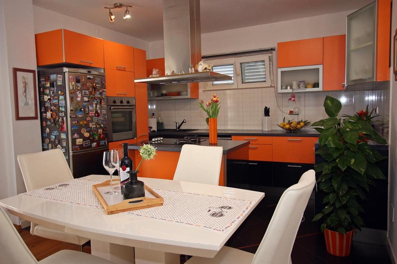 Apartment Petra Супетар Екстериор снимка